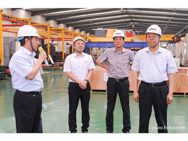 省人大常委會(huì)黨組副書記、副主任馬懿一行蒞臨河南礦山調(diào)研指導(dǎo)工作